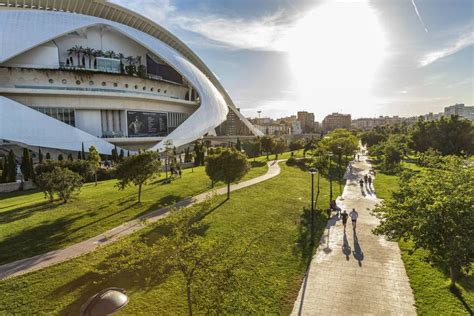 Los Expatriados Eligen Valencia Como La Mejor Ciudad Del Mundo Para