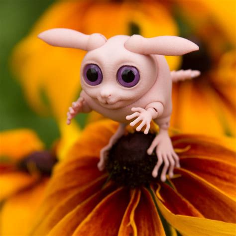 And it's not just their color—the shapes of the plants, especially the flowers, are entirely different. It's just cool to sit on a flower, I really like it but I ...