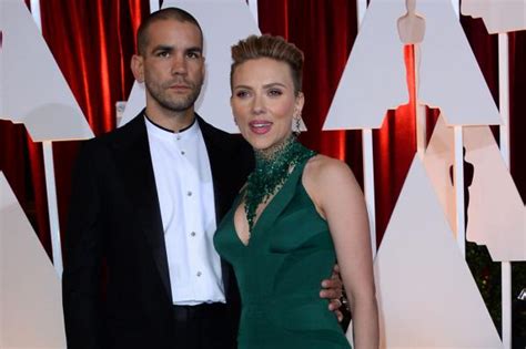 Scarlett Johansson Files For Divorce From Romain Dauriac Gephardt Daily