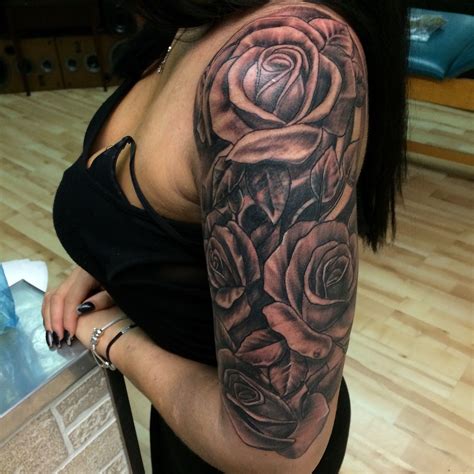 This tattoo extends from the top of your shoulder to your elbow. Rose theme Sleeve finished at 2720 tattoo Toledo Ohio ...