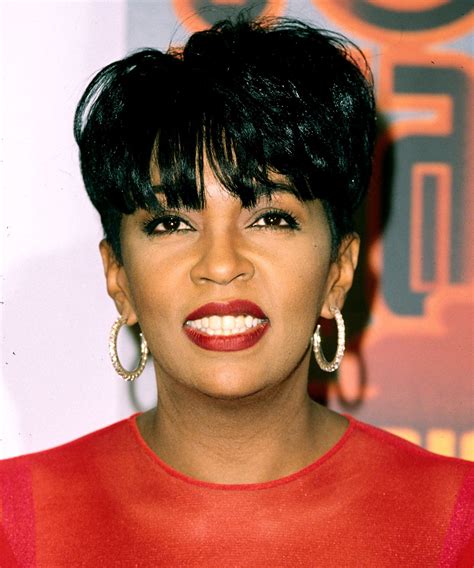 Has anyone worn RED Lipstick more Glamourously than Anita Baker
