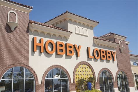 Hobby Lobby is raising its minimum wage to $17