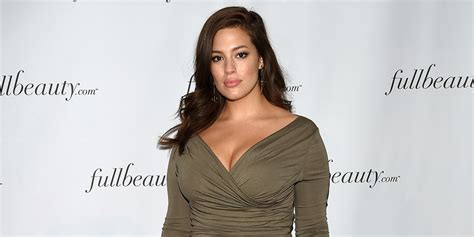 5 Style Lessons From Ashley Graham Self