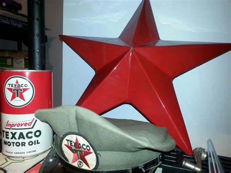 Texaco Star Porcelain And Original Attendants Hat Old Gas