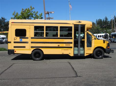 2006 Chevrolet Blue Bird Handy Bus 121 Ada Type A School Bus B14451