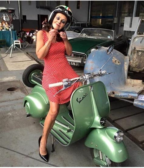 Pin By Matthew Nokes On Vespa Lambretta Etc Scooter Girl Vespa