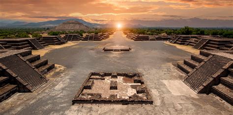 Historia De La Calzada De Los Muertos En Teotihuacán Envivarevista