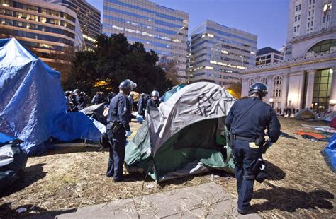 Police Arrest 51 During Occupy Portland Shutdown