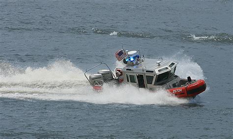 Coast Guard Search And Rescue Boat Coast Guard Search And Flickr