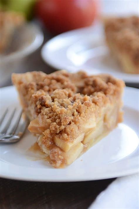 Easy Apple Crumble Pie Recipe Mel S Kitchen Cafe