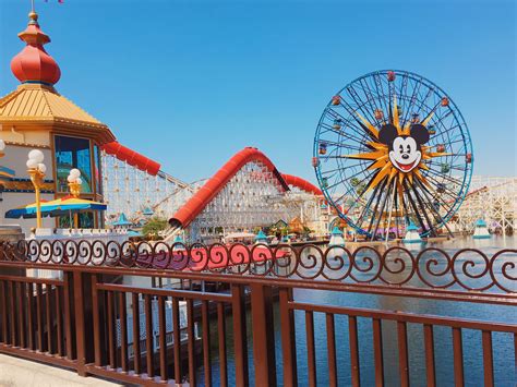 Disneyland California Adventure Pixar Pier Disneyland Californiaadventureland Pixarpier