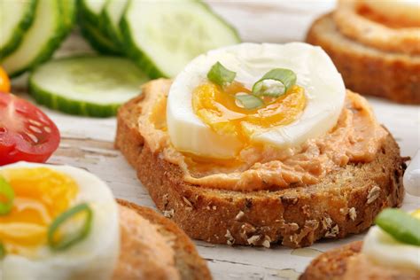 The toast 'n' egg toaster makes your toast. Soft Boiled Egg and Salmon Dip on Whole Wheat Toast ...