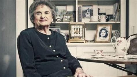 Granny Sheila Vogel Coupe 85 Loves Oldest Profession