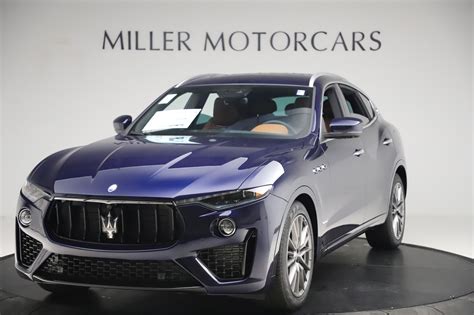 There's something about the 2021 maserati levante that just screams italian exclusivity. New 2020 Maserati Levante Q4 GranSport For Sale ($84,090 ...