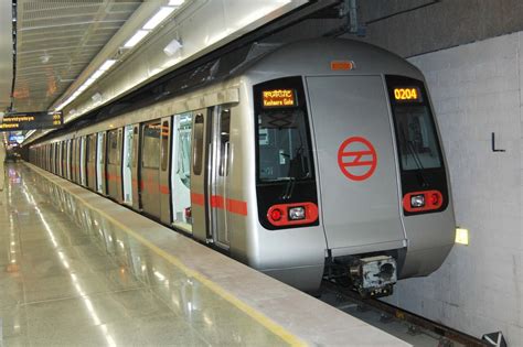 Delhi Metro Rolls Out First Fully Ad Wrapped Train Indiamart