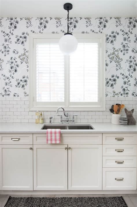 Prettying Up A Builder Kitchen Modern Kitchen Wallpaper Wallpaper