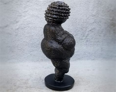 Venus Of Willendorf Fertility Goddess Statue Occult Decor Oddities