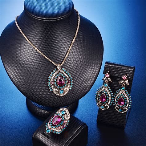 Luxury Geometric Pendant Full Multicolor Crystal Necklace Ring Set Jewelry Fashion Bridal