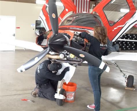 What Jobs Can I Get As An Aircraft Maintenance Technician Suu