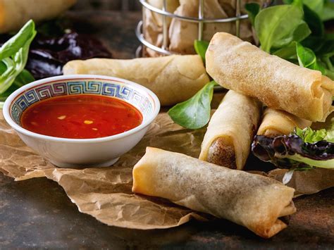 O'leary og kokkene hennes tilpasset en kokebokoppskrift for å tilby dette smakfulle og sunne alternativet til vanlig hvit ris. Hjemmelagde vårruller | Oppskrift (med bilder) | Vårruller ...