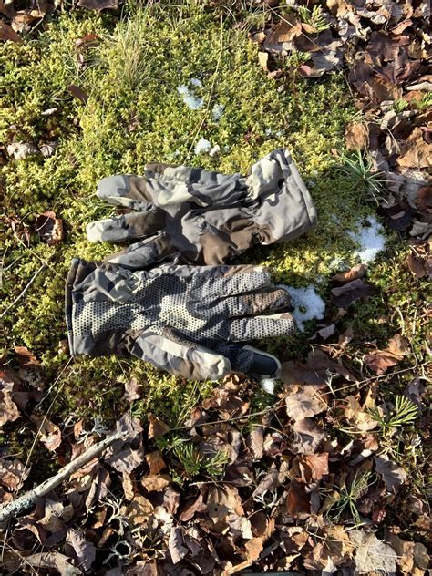 The Kuiu Kenai Packable Glove Gear Review — The Whites Room