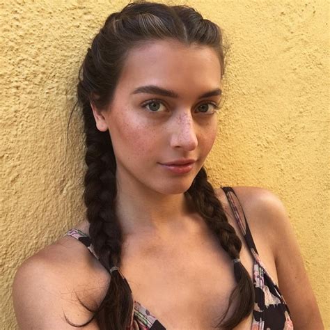 jessica clements image