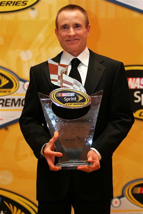 As nascar readies for its first, and most important, event of the year, the daytona 500 on sunday, it sits at a crossroads. Mark Martin's career through the years | NASCAR.com