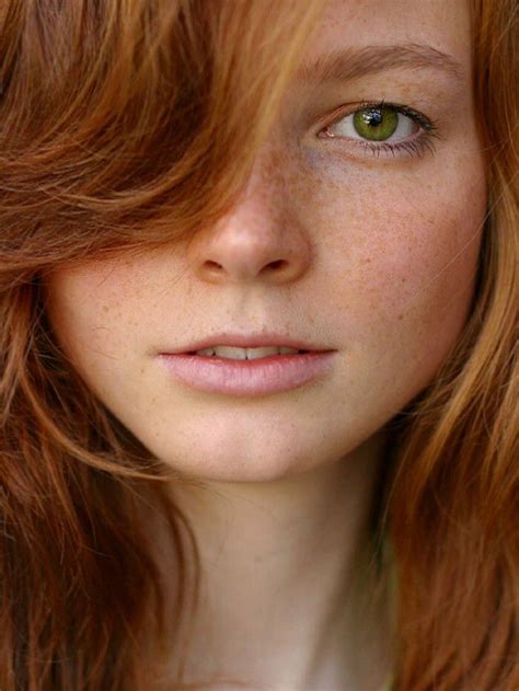 Pin By Joysnow On Various Beautiful Red Hair Red Hair Green Eyes