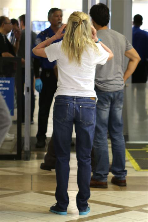 The candid moment comes after basinger made a rare outing with baldwin on wednesday when they were spotted departing from los angeles international. Kim Basinger and Her Daughter Ireland Baldwin - LAX ...