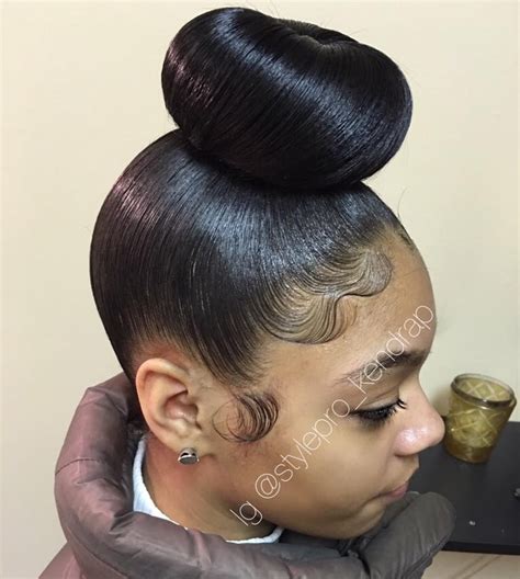 Unique Messy Bun Hairstyles For Black Hair With Weave For Short Hair