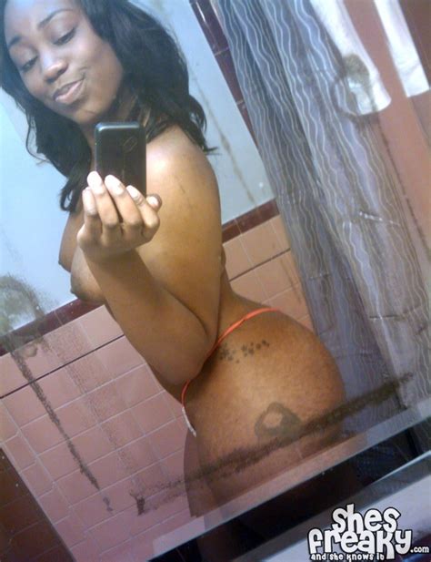 Thick Pyt Shesfreaky