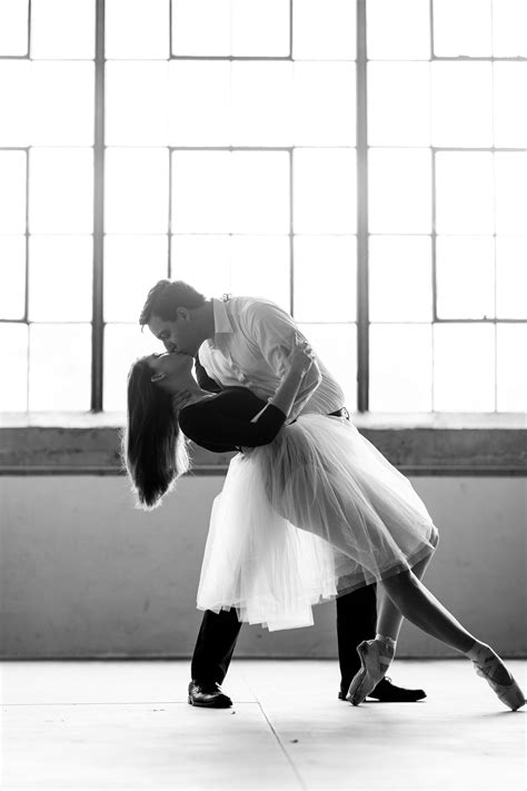 Ballerina Dip Inlove Ballet Engaged Truelove Couple Dance