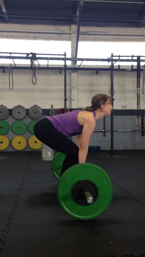In Defense Of The Women Posting All Those Weightlifting Photos