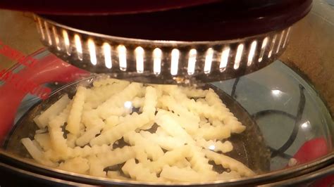 I see people at stores with carts full of bags of woodchips all the time and usually end up giving them one of our cards so they can read this blog post. How to cook chips in the halogen oven - YouTube