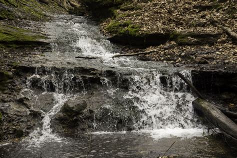 Running Waterfall At The End Of Parfreys Glen Wisconsin Image Free