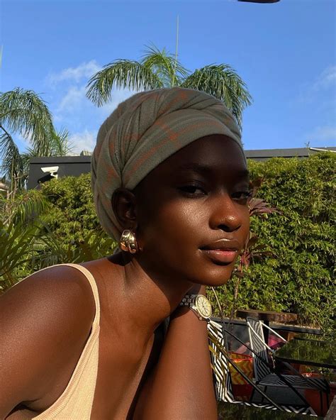 Pin By Ty L F On Feminine Beauty Dark Skin Girls Dark Skin Beauty I Love Black Women