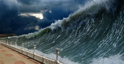 That quake and ensuing tsunami killed 131 people from alaska to california. The Biggest Tsunami in the World history (520 meters) 😮 ...