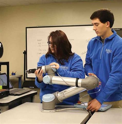 Robotics For High School Students Which Robot To Choose Aet Labs