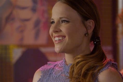 Switched At Birth Series Finale Spoilers Will Daphne Give Up On Being
