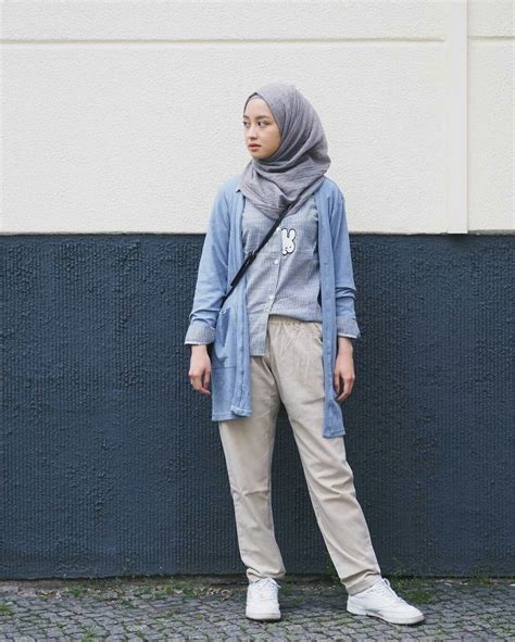 Pin Oleh Arshanda Sasa Di O O T D Di 2020 Casual Hijab Outfit Model