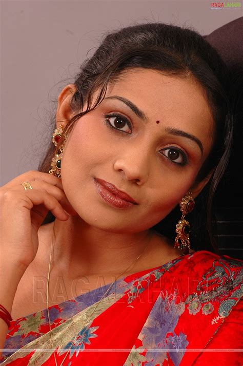 Meera Vasudevan Actress Holreforum