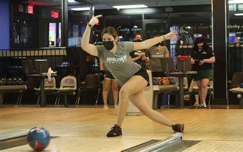 Womens Bowling Makes Program Debut Defeats No 7 Mount St Marys In