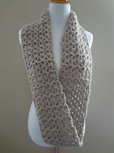 Crochet Scarf Patterns Bulky Yarn 35 Free Infinity Scarf Crochet