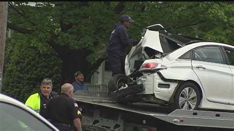 Pole Knocked Down In Crash On Cherry St In Holyoke Youtube