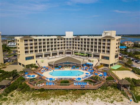 | 2.24 miles from city centre. Holiday Inn Resort in Wrightsville Beach, N.C., Sold for ...
