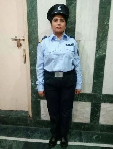 Lady Security Guard Service At Rs 18000per Person Per Month In New