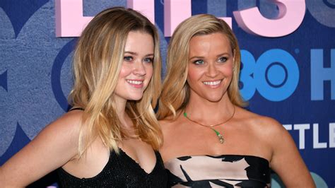 She could very easily pass as being ava's sibling, instead of her mother! Reese Witherspoon Celebrates Daughter Ava Phillippe's 21st ...