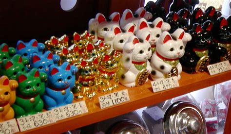 The Incredible History Of Japanese Lucky Cats