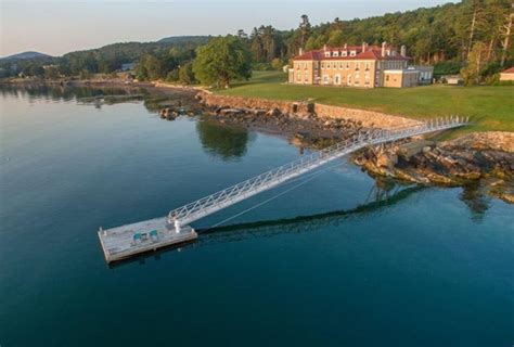 15 Million Historic Waterfront Mansion In Bar Harbor Maine Homes Of