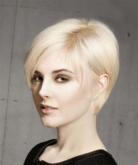 Cool beige blonde hair color places this pixie haircut squarely on trend. Pixie Hairstyles and Haircuts in 2018